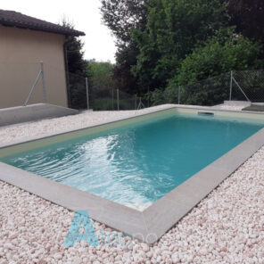 immagine piscina 10