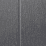 Piscina interrata con rivestimento in piastrelle grigie, vista frontale.