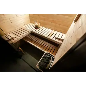 Sauna Family La sauna modello Family di Harvia è progettata per offrire benessere e relax a tutta la famiglia. Con spazi ottimizzati e materiali di alta qualità, questa sauna garantisce un’esperienza confortevole e sicura per grandi e piccoli. Grazie al design moderno e funzionale, si integra facilmente in qualsiasi ambiente, trasformando ogni momento in un’occasione speciale di relax. Scegli il modello Family di Harvia per creare ricordi indimenticabili con i tuoi cari, all’insegna del calore e della tradizione finlandese.